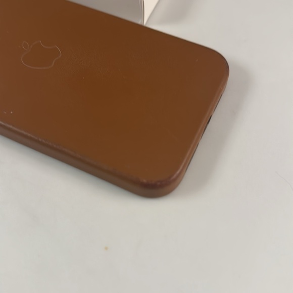 Apple Brown Leather slim iPhone Case Camera Protection iPhone 12 Pro Max - Picture 7 of 7